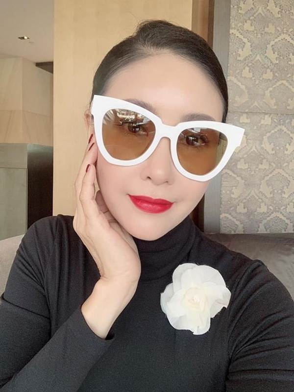 Hoàng Thuỳ đeo cánh thiên thần nội y, thử thách trình diễn áo tắm Miss Universe-8