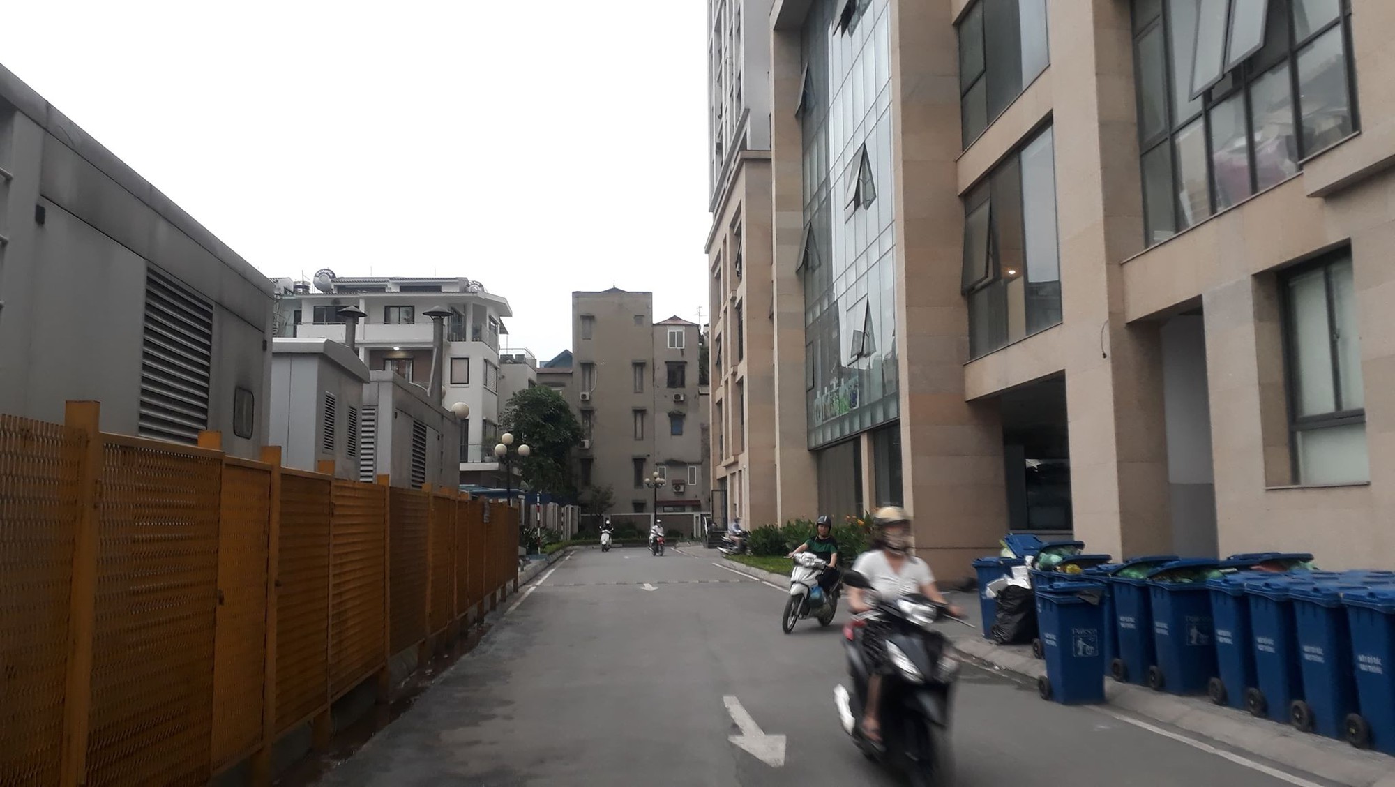 Bảo vệ tòa nhà nơi xảy ra vụ thầy giáo dạy lái xe bị đánh đập vì nghi sàm sỡ nữ học viên: Cô gái bảo bị anh kia sờ chỗ nhạy cảm 6 lần-2