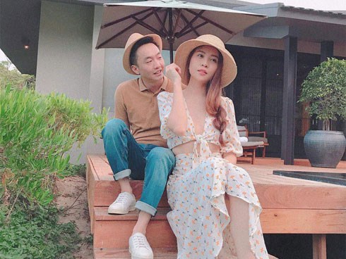 Cường Đô La tung ảnh tình tứ bên Đàm Thu Trang, ngầm ám chỉ về thời gian tổ chức đám cưới?