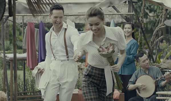 20 năm theo nghề gánh đủ thị phi, giờ là lúc Hồ Ngọc Hà tận hưởng hạnh phúc cuối cùng bên người tình Kim Lý?-8