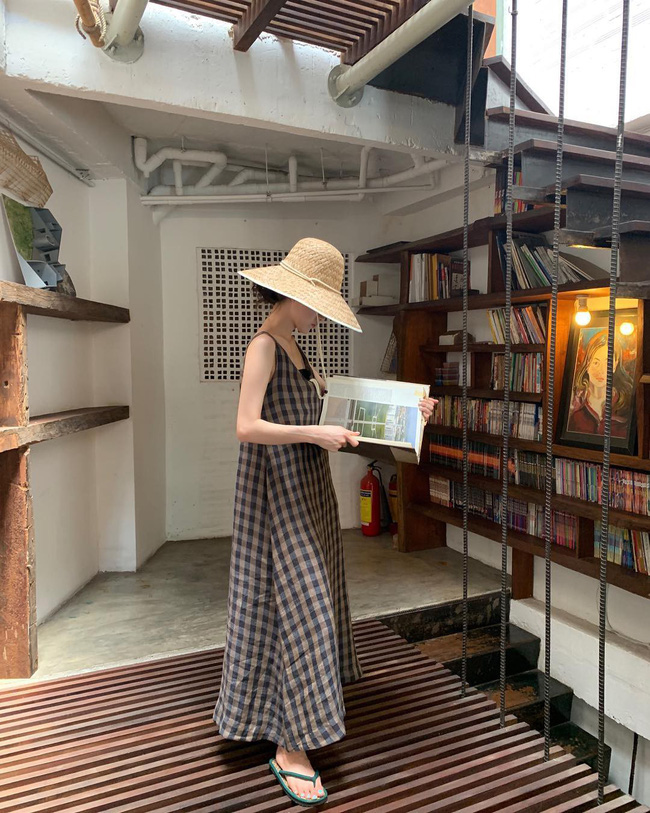 Cá là bạn không chỉ học được cách mix đồ mà còn tiện học được cả cách pose dáng ảo diệu từ street style Châu Á-14