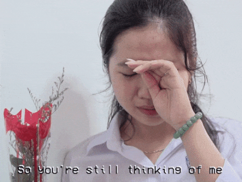 Bộ kỷ yếu đong đầy nước mắt, gây xúc động cho người xem
