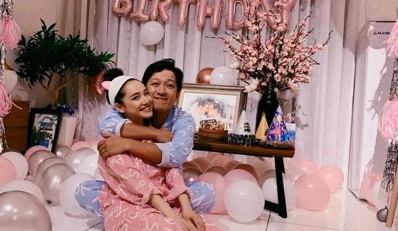 Lấy hai danh hài đình đám, Hari Won và Nhã Phương giống nhau bất ngờ ở điểm này-14