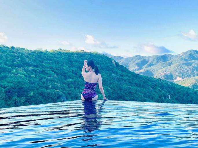 Ngỡ ngàng với đường cong nóng bỏng của Ngô Thanh Vân, Đông Nhi, Đặng Thu Thảo-2