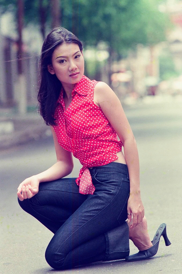 NSƯT Mỹ Uyên khoe ảnh thời thanh xuân dưới ống kính của đạo diễn Vũ Ngọc Đãng-10