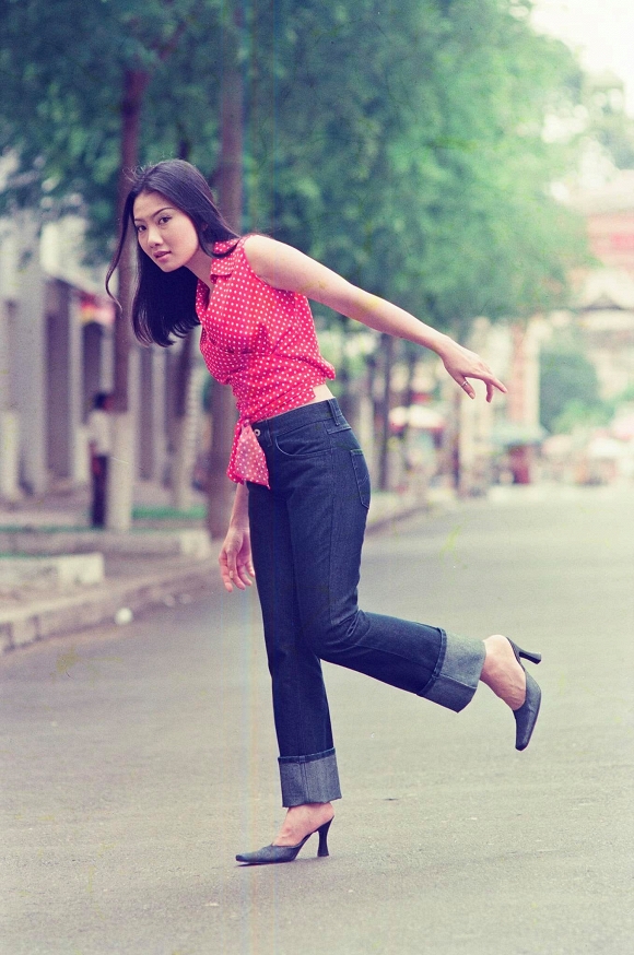 NSƯT Mỹ Uyên khoe ảnh thời thanh xuân dưới ống kính của đạo diễn Vũ Ngọc Đãng-11