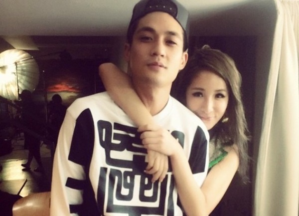 Chuẩn như con trai tài phiệt Singapore: Đẹp như tài tử, sống tự lập không dựa hơi gia đình và từng là em vợ của tài tử Ngô Kiến Hào-8