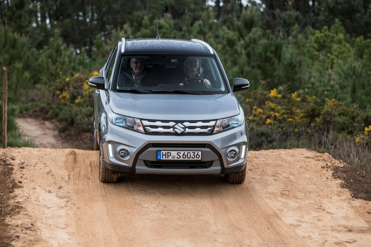 Lưu ý cho lái mới gặp tình huống oái oăm trên đường-4