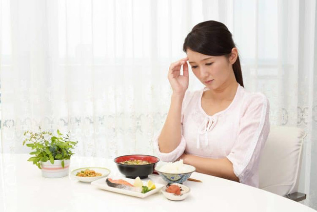 Chớ coi thường những dấu hiệu sau đây, vì rất có thể gan bạn đang bị nhiễm độc-3