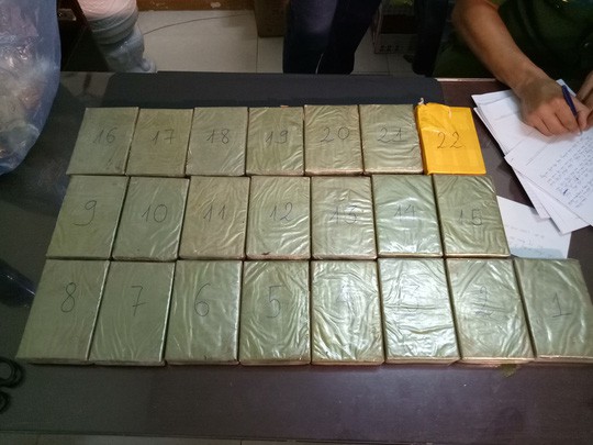 Kiều nữ chuyên dùng chiêu độc vận chuyển ma túy lớn từ Lào về Việt Nam-2