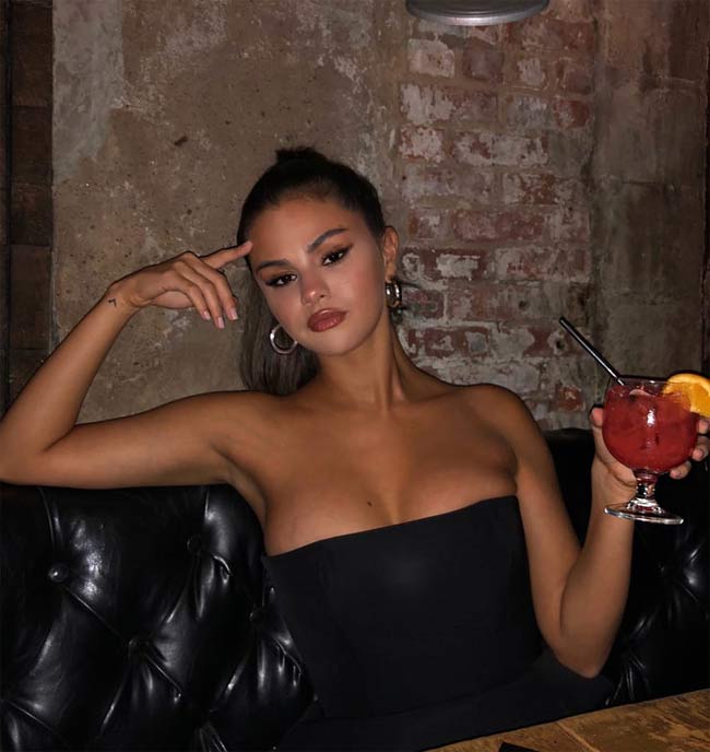 Thời đại phụ nữ mũm mĩm lên ngôi, Selena Gomez chứng minh tròn tròn là sexy-7