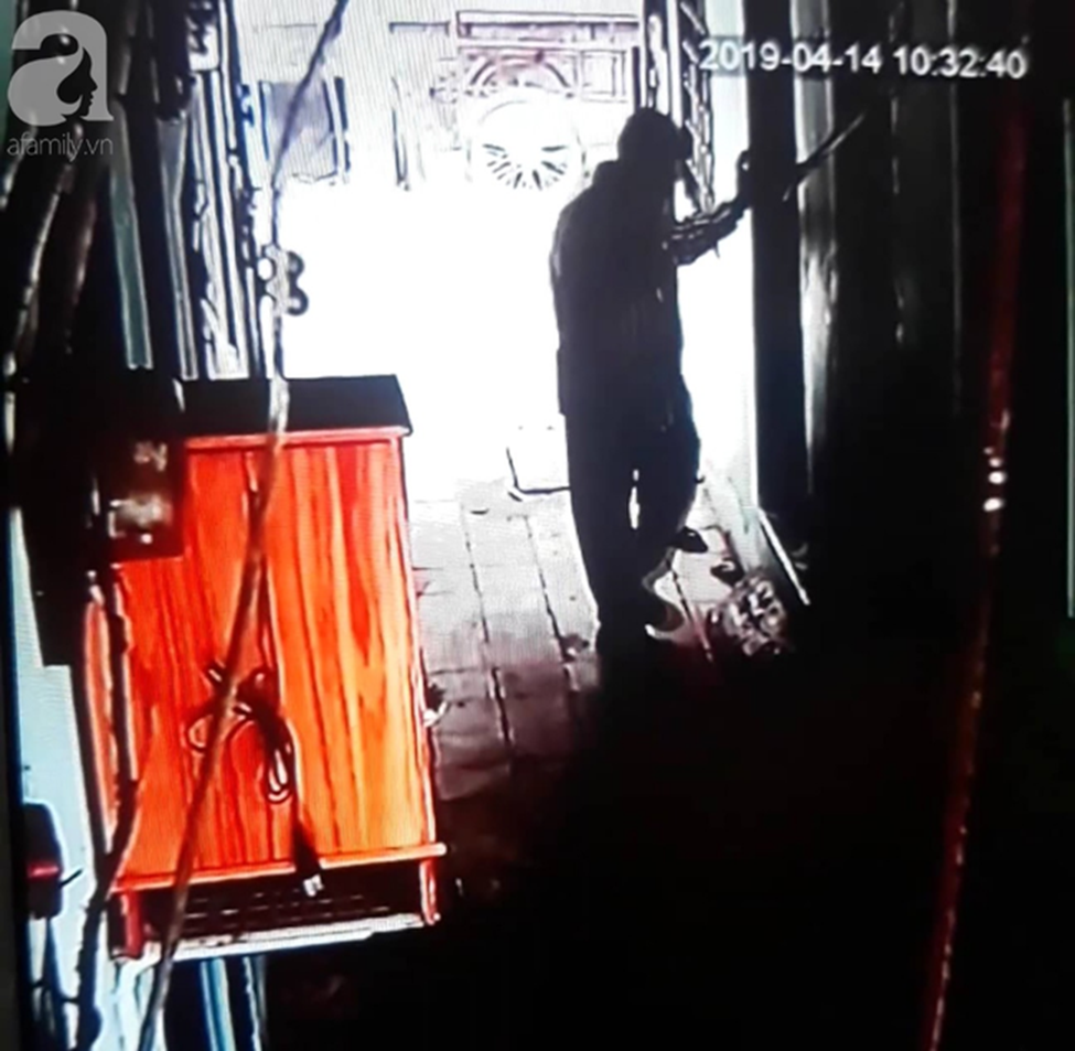 Gần một tháng, người mẹ mòn mỏi chờ công lý, đau khổ khi con gái 5 tuổi nghi bị gã xe ôm 60 tuổi dâm ô trong phòng trọ ở Sài Gòn-6