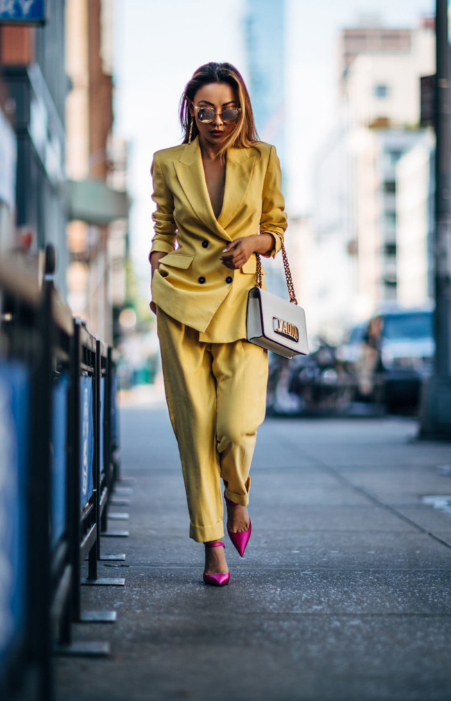 4 màu sắc tưởng phối không nổi, ai ngờ lại giúp chị em thu hút mọi ánh nhìn giữa đám đông-1