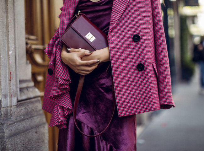 4 màu sắc tưởng phối không nổi, ai ngờ lại giúp chị em thu hút mọi ánh nhìn giữa đám đông-2