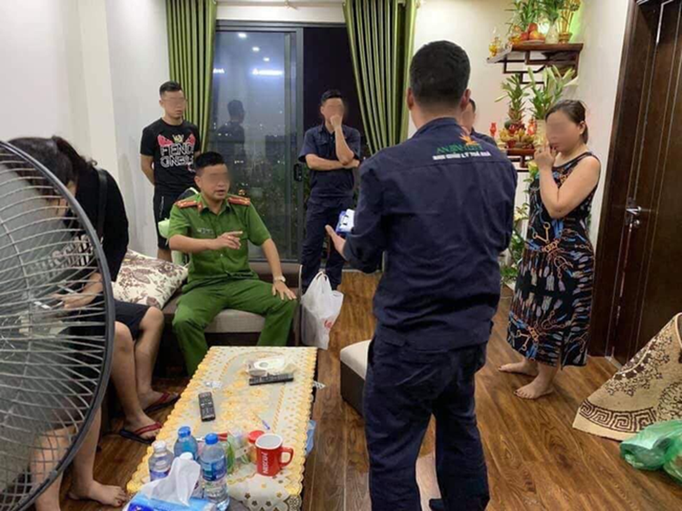 Sốc: Đun bếp than tổ ong trong chung cư để xảy ra sự cố khiến nhiều người hốt hoảng bỏ chạy-4