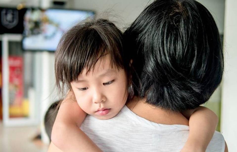 Chuyên gia nhi khoa cảnh báo: Trẻ xuất hiện 4 biểu hiện này chứng tỏ lớn lên EQ thấp, sau 6 tuổi khó sửa đổi-2