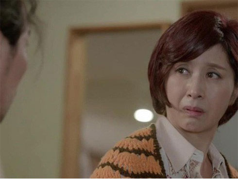 Tá hỏa khi cầm hóa đơn tiền điện 8 triệu, vừa định ho he một câu thì chồng đã trừng mắt-3