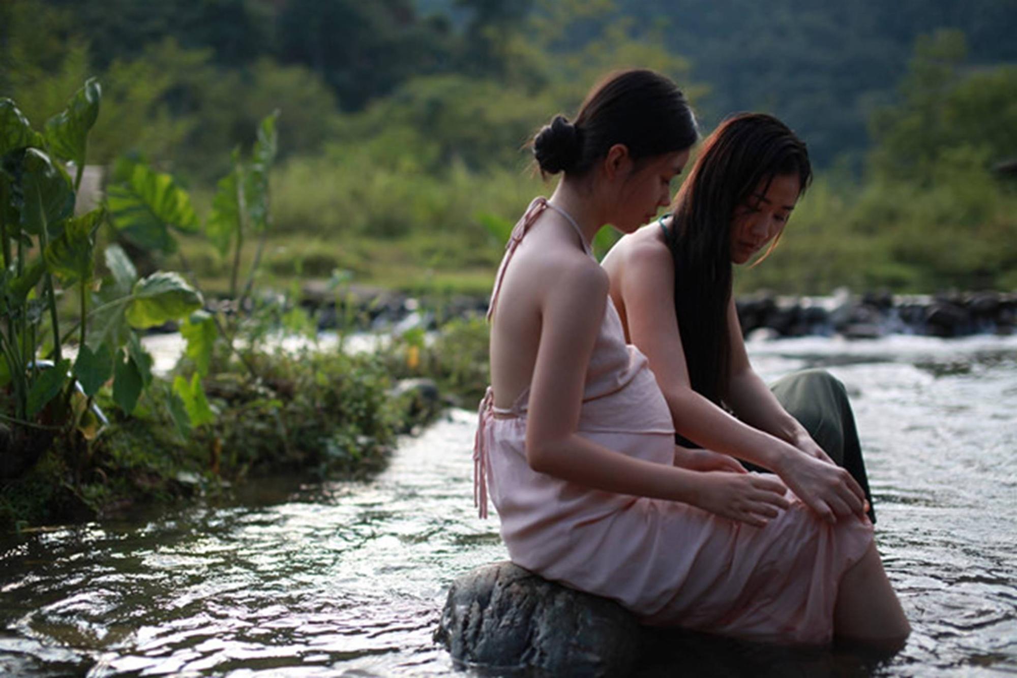 Nhan sắc cô gái Việt đóng cảnh nóng năm 13 tuổi trong phim Vợ ba-4