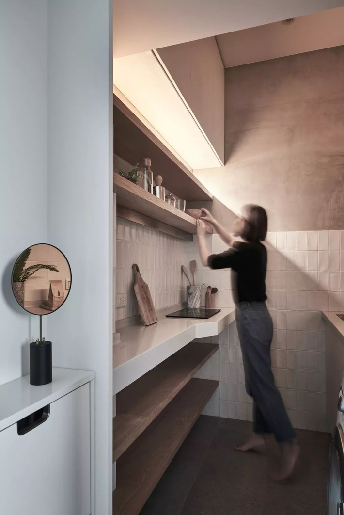 Căn hộ của cô gái độc thân chỉ 17.6m² mà ngỡ như 76m² với cách thiết kế thông minh-6