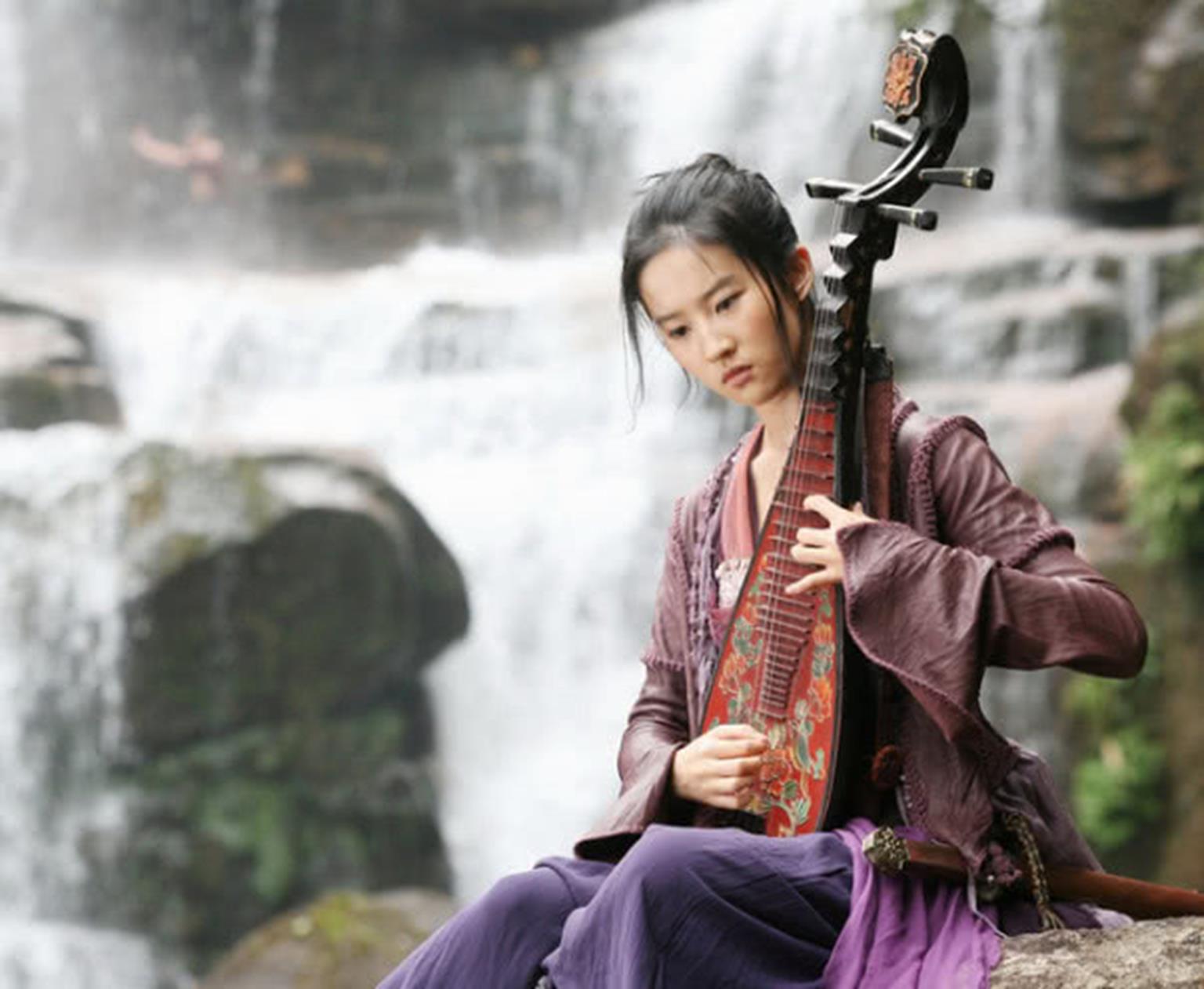 Lưu Diệc Phi: 16 tuổi đẹp không tì vết, đến khi 21 còn xinh hơn tiên-8