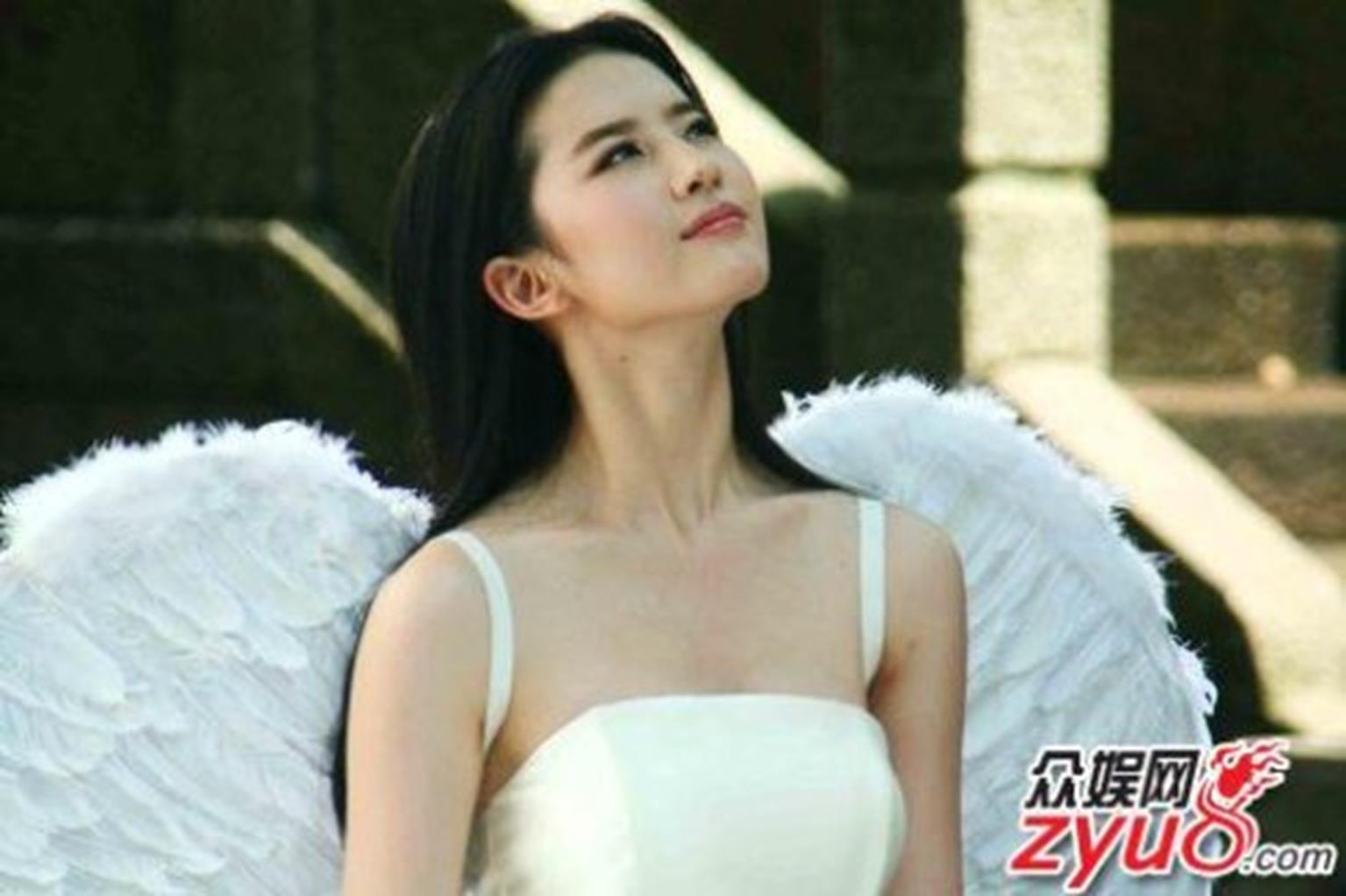 Lưu Diệc Phi: 16 tuổi đẹp không tì vết, đến khi 21 còn xinh hơn tiên-10