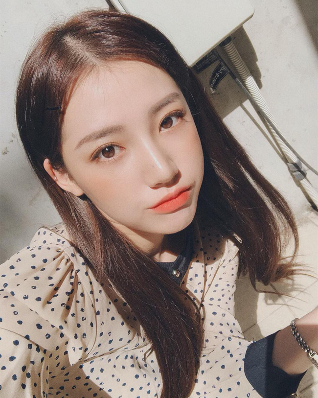 Bác sĩ da liễu đã có câu trả lời về việc: Có nên tẩy chay kem chống nắng vì sợ kem ngấm vào máu hay không?-3