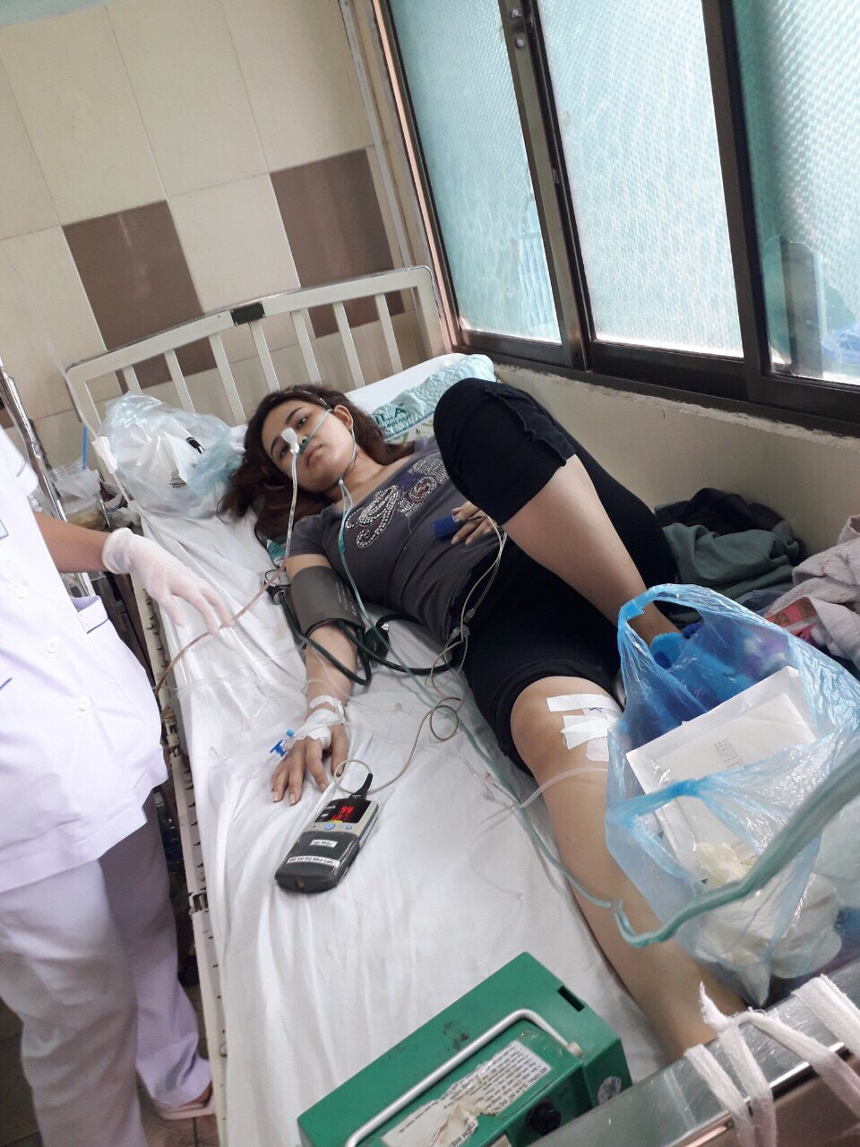 Bị nhiễm trùng máu và suy thận nặng, cô gái 26 tuổi rơi vào tình trạng nguy kịch, cộng đồng kêu gọi giúp đỡ-5