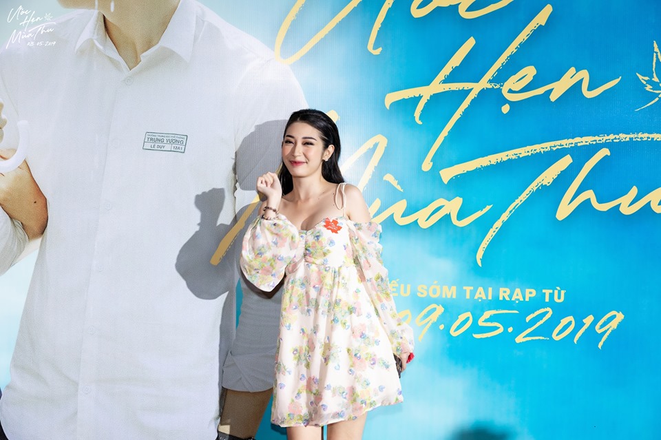 Hương Giang lộ bụng to tướng - Khổng Tú Quỳnh xuề xòa mặc váy ngủ dự sự kiện-1