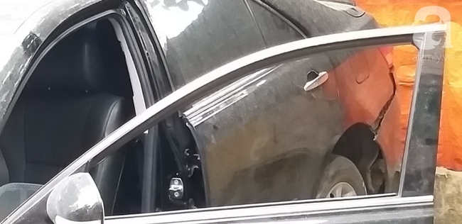 Thêm tình tiết vụ nữ tài xế lùi Camry khiến người phụ nữ tử vong: Khi lùi xe bị vướng vào mô đất, vẫn đang điều tra thêm-1