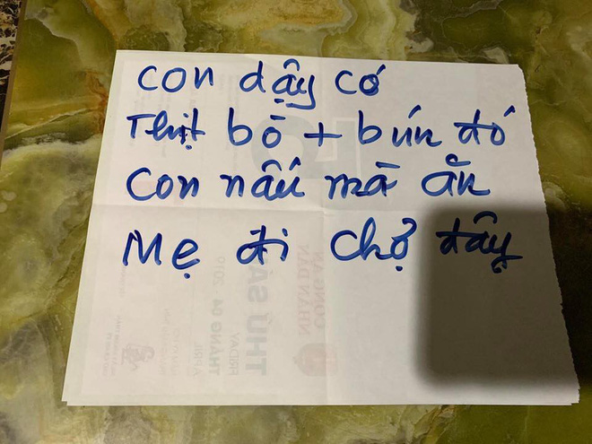 Người mẹ và những mảnh giấy viết tay gửi cho con khiến ai cũng rưng rưng muốn về nhà-1