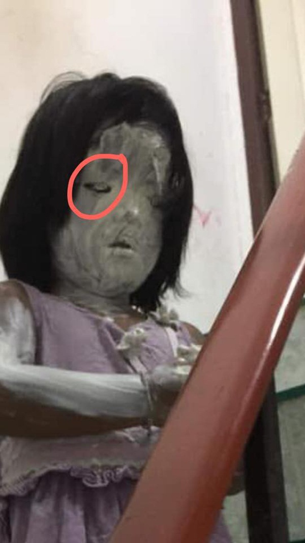 Chớm hè, cô bé đang tuổi mầm non đã học đòi tắm trắng, kết quả khiến ai nấy cười ra nước mắt-3