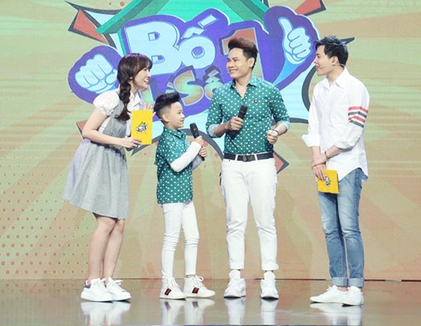 Bà cụ non nhà Huy Khánh vạch mặt bố nói xạo và bừa bộn, gọi cả mẹ lên làm chứng-9