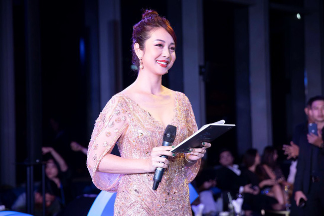 Jennifer Phạm lộ thân hình đẫy đà sau khi ngất xỉu tại sự kiện gần đây-1