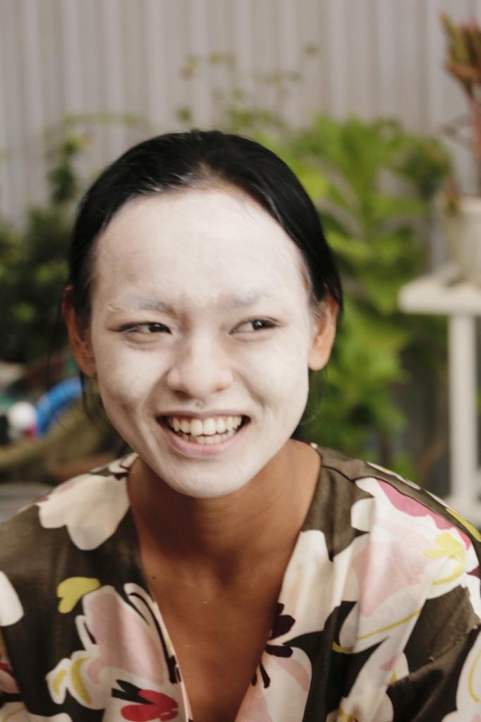 Chẳng ai như Mai Ngô, mỗi lần khoe mặt là mỗi lần cư dân mạng được dịp... náo loạn!-3