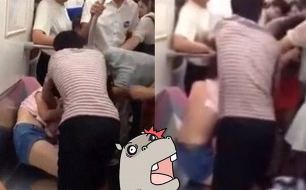 Cô gái bị người phụ nữ trung niên xé áo trên tàu điện ngầm, lý do phía sau khiến ai cũng lắc đầu ngao ngán-1