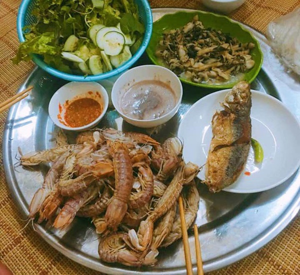 Bí quyết chi tiêu của bà nội trợ 9X chỉ tốn hơn 1 triệu/tháng tiền chợ mà bữa nào cũng đầy ắp hải sản-8