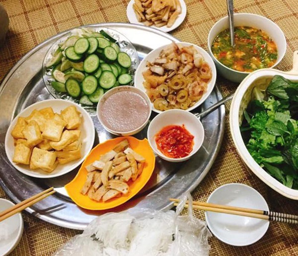 Bí quyết chi tiêu của bà nội trợ 9X chỉ tốn hơn 1 triệu/tháng tiền chợ mà bữa nào cũng đầy ắp hải sản-9