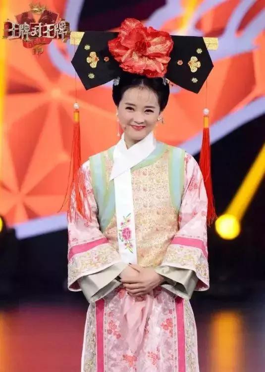 Bỏ sự nghiệp đỉnh cao cưới đại gia, diễn viên Hoàn Châu Cách Cách nhận lại cuộc sống quá tủi nhục-9