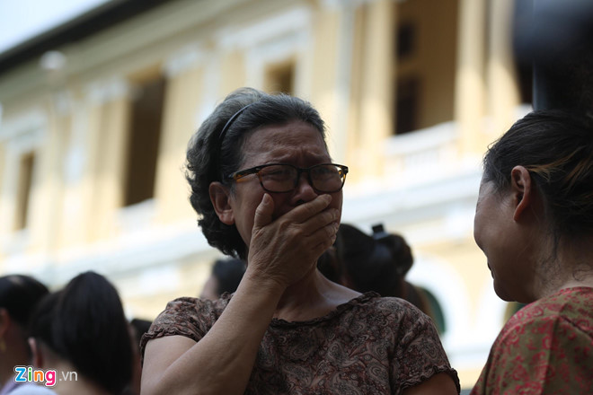 Văn Kính Dương cười tươi khi tòa trả hồ sơ, xem xét tội danh Ngọc Miu-14