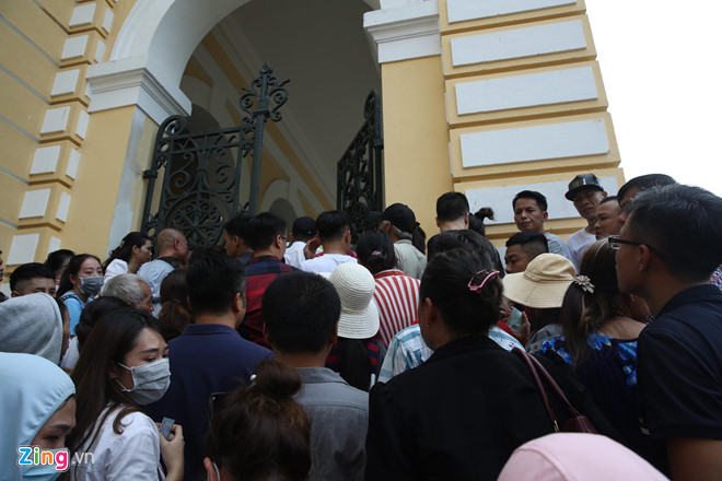 Văn Kính Dương cười tươi khi tòa trả hồ sơ, xem xét tội danh Ngọc Miu-6