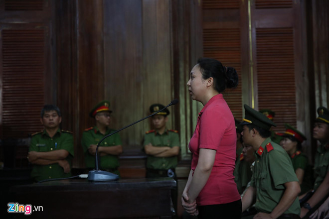 Văn Kính Dương cười tươi khi tòa trả hồ sơ, xem xét tội danh Ngọc Miu-5