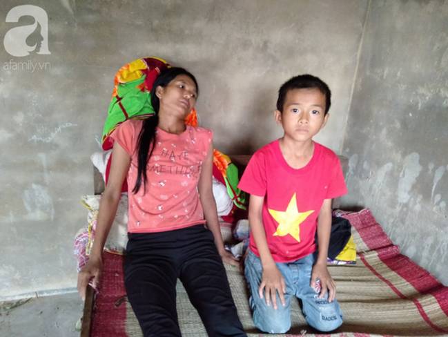 Bé trai 9 tuổi không có bố, mắc bệnh tim đau đớn nhìn mẹ cận kề cái chết: Cháu sẽ sống sao nếu không còn mẹ?”-13