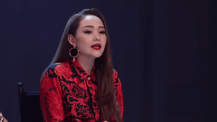 Hơn nửa năm trước gây bão với loạt khoảnh khắc cằm chìa nhọn hoắt, liệu có ai tò mò Minh Hằng của hiện tại thế nào rồi không?-5