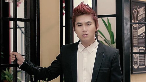 Ca sĩ hội chợ Du Thiên bị vây đánh khi đi diễn ở Vĩnh Phúc-2