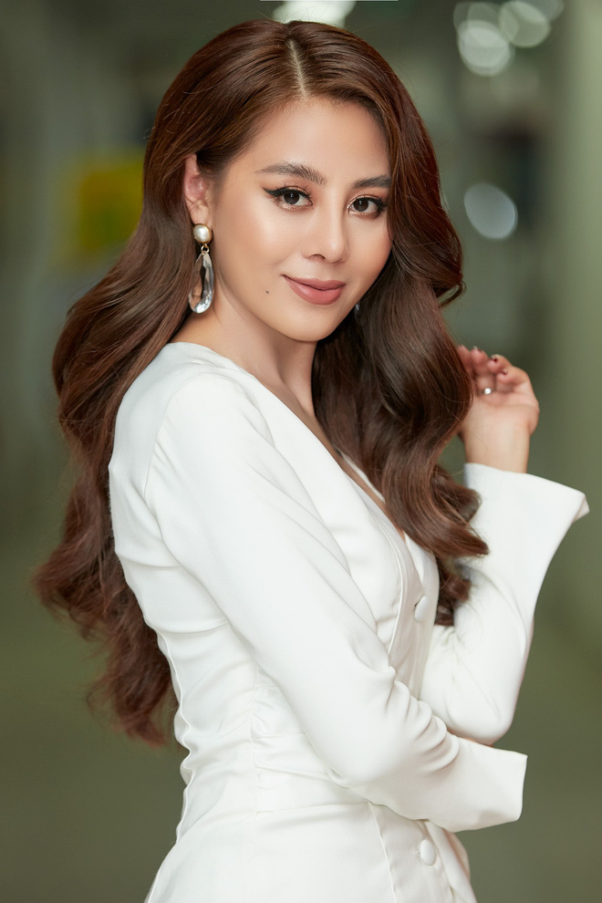 Nam Thư nói gì khi vừa dẫn Bạn muốn hẹn hò đã bị chê kém duyên, khán giả rủ nhau nghỉ coi show?-3