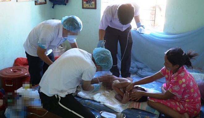 Vụ bác sĩ năn nỉ bố mẹ cứu bé 9 tuổi bị phỏng: Gian nan đưa bé lại bệnh viện-1