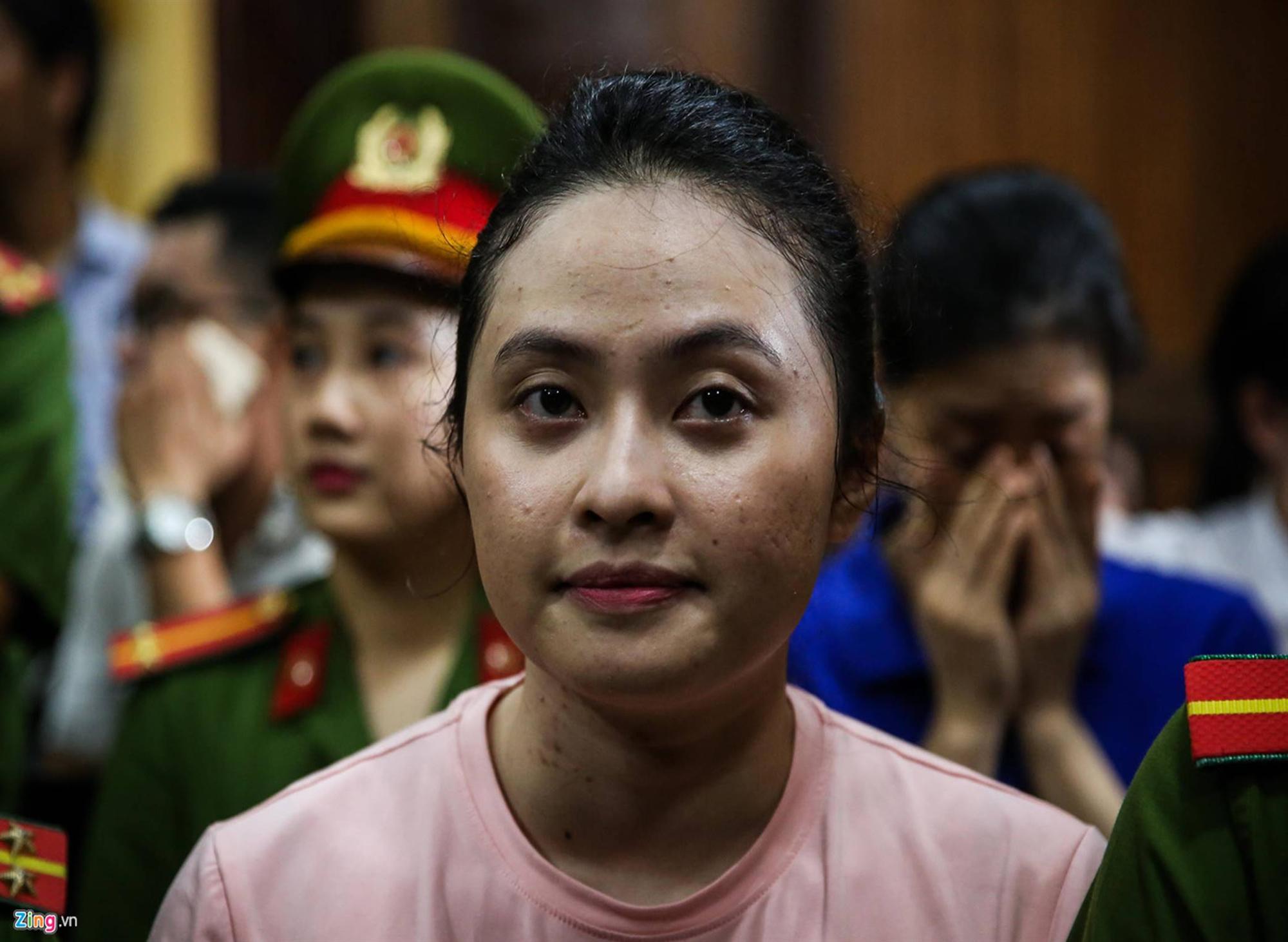 Nước mắt, nụ cười trong phiên xử Ngọc Miu, Văn Kính Dương-3