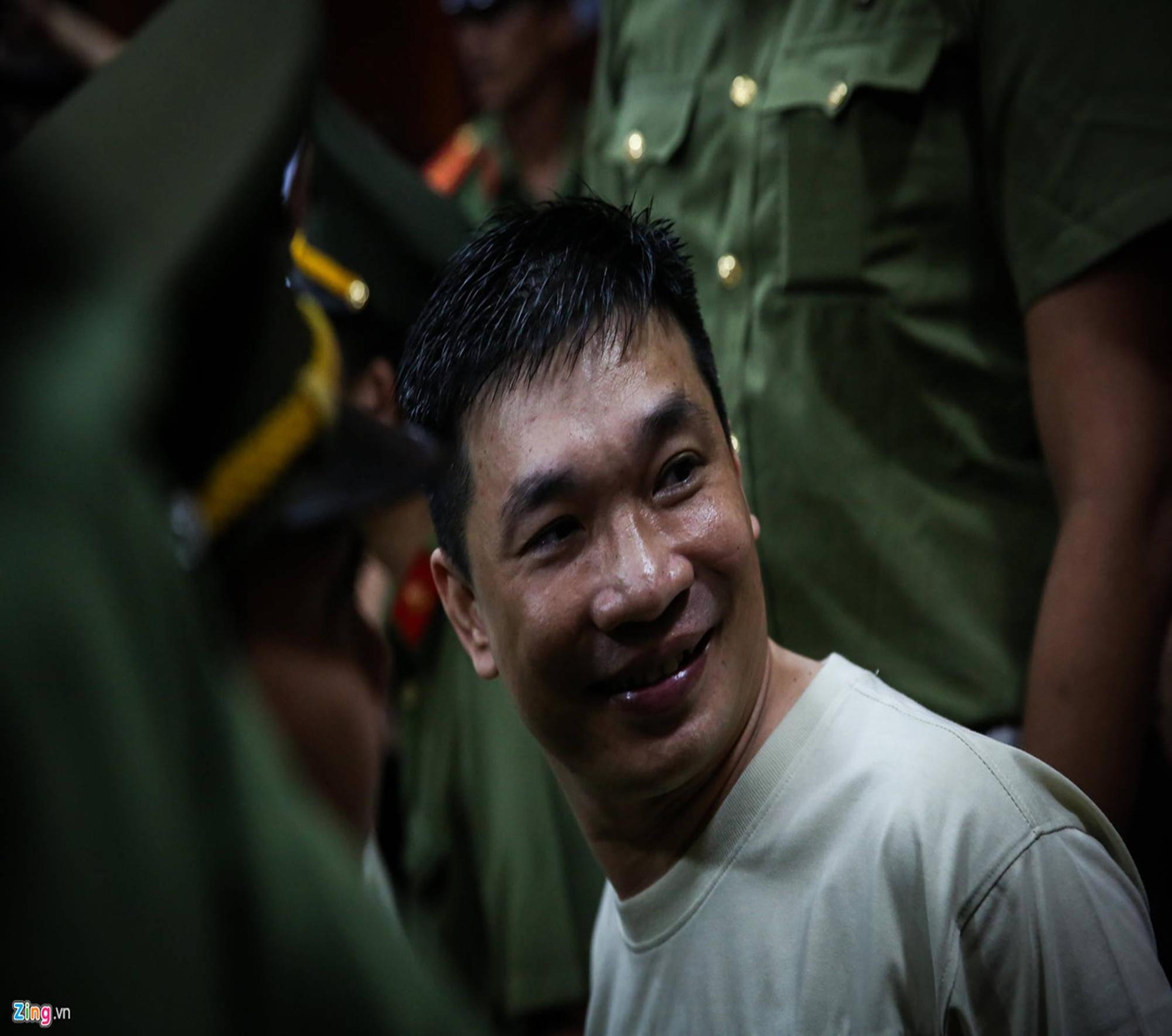 Nước mắt, nụ cười trong phiên xử Ngọc Miu, Văn Kính Dương-6