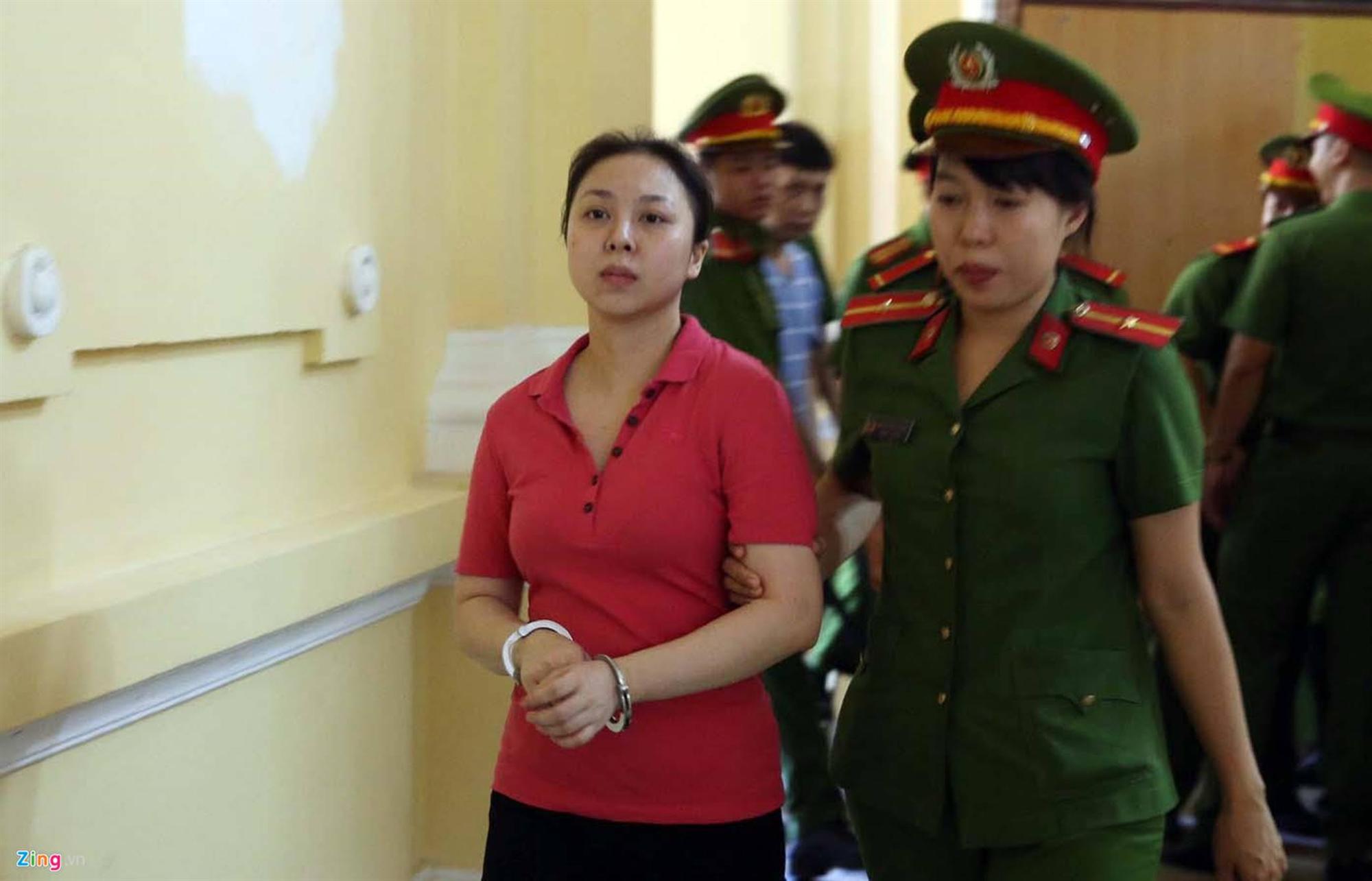 Nước mắt, nụ cười trong phiên xử Ngọc Miu, Văn Kính Dương-7