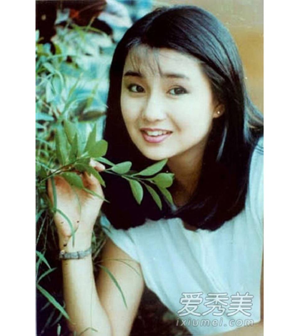 Sắc đẹp ma mị của 3 mỹ nhân gắn với ông hoàng cảnh nóng Hồng Kông-6